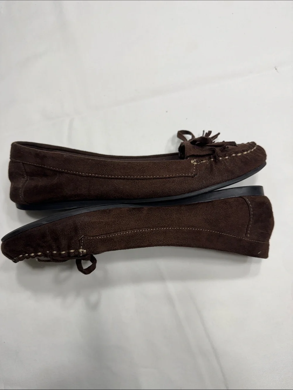 American Eagle dark brown suede moccasin loafer. Size 8.5
